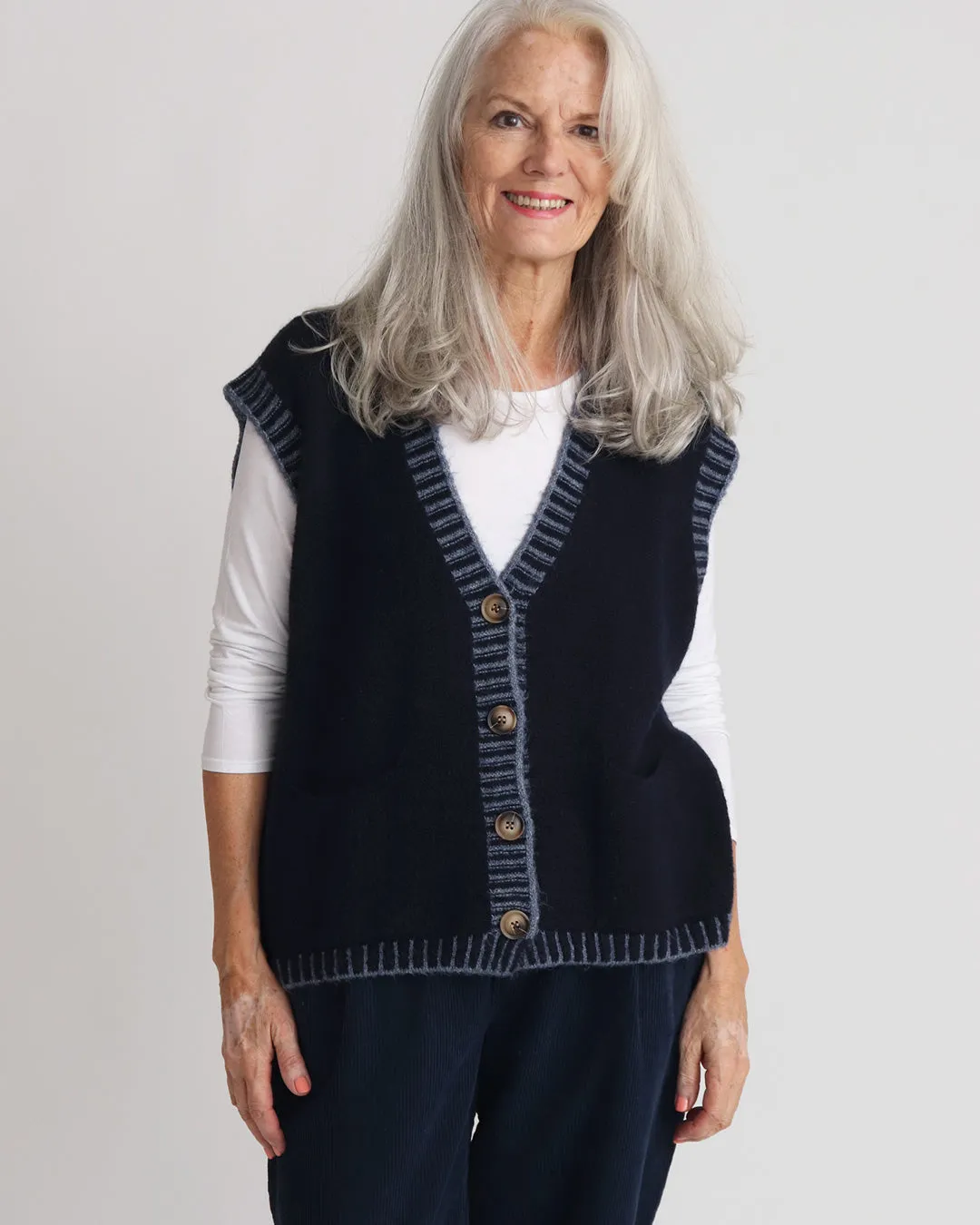 Bertie Knitted Waistcoat - Navy