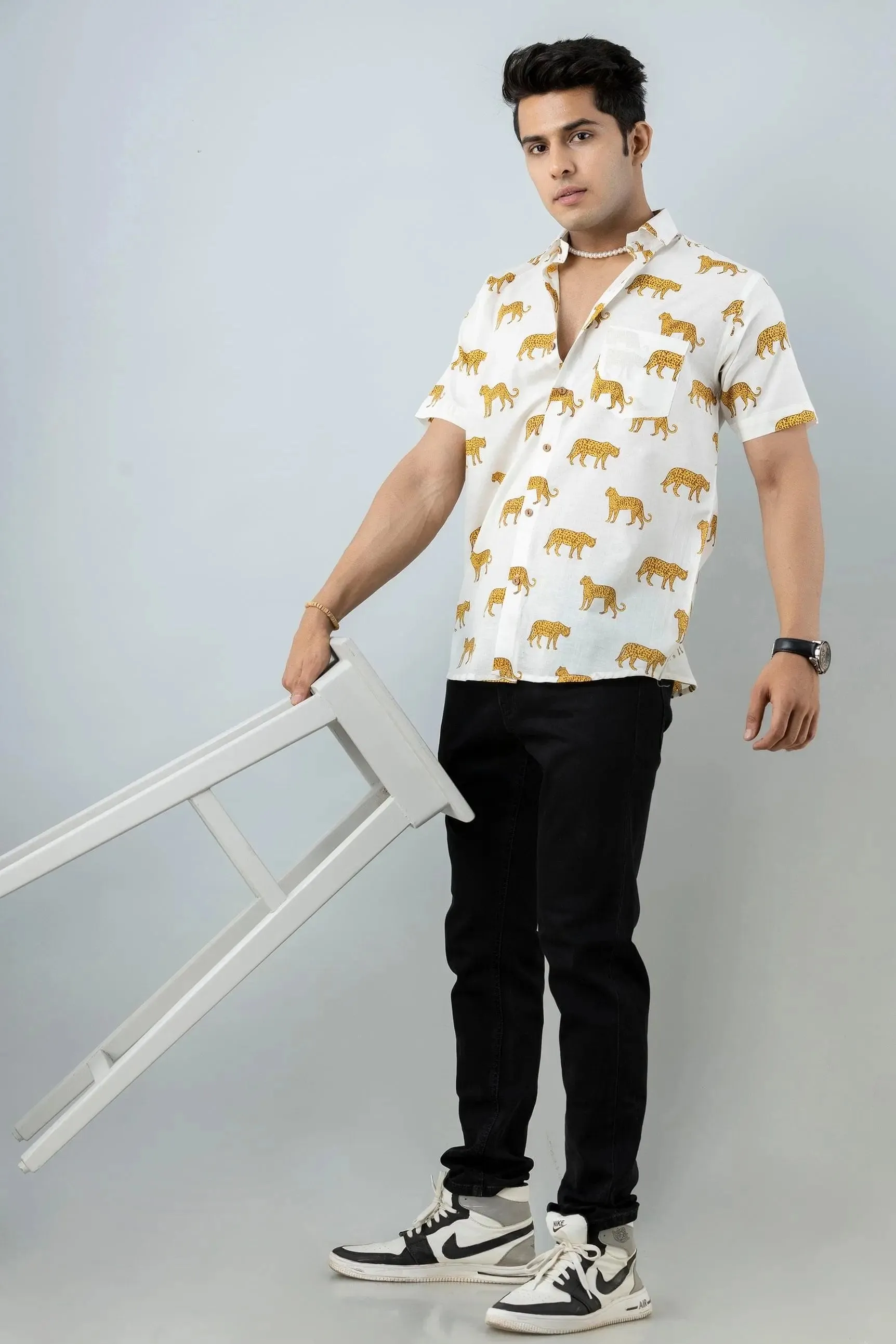 Firangi Yarn Block Printed Cotton White Leopard Printed Shirt For Men
