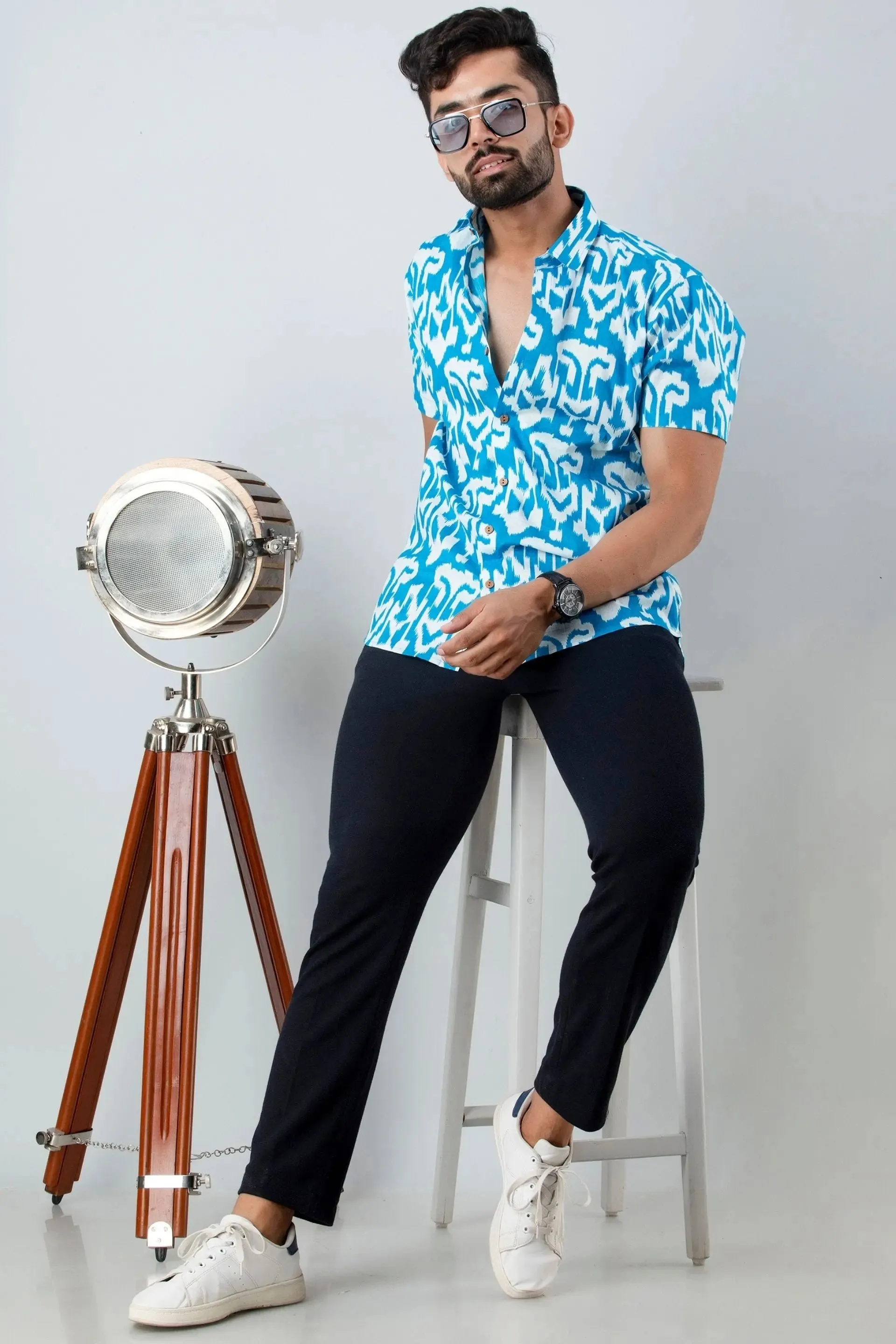 Firangi Yarn Cotton Blue Block Abstract Printed Shirt For Men