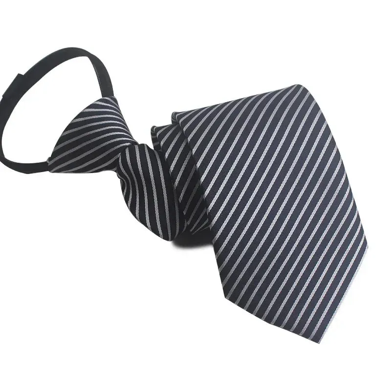 MC - Plaid Skinny Tie: 8cm, slim design, ideal accessory for business and wedding events